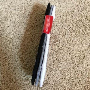 3 pair Puma women’s no show socks